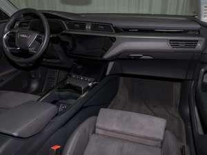 Audi e-tron 55 Q NAVI SITZH LED VIRTUAL LUFT Bild 5