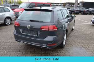 Volkswagen Golf VII  1.6TDI Var. Comfort. Navi Massage ACC Bild 4
