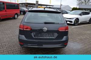 Volkswagen Golf VII  1.6TDI Var. Comfort. Navi Massage ACC Bild 5
