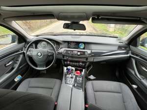 BMW 530 BMW 530 2014 ) Bild 3