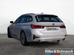 BMW 330 e Touring Advantage SHZ ACC HUD LASER 360° Bild 4