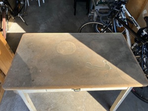 Schöner alter Tisch antiker Holztisch Vollholz Bild 3
