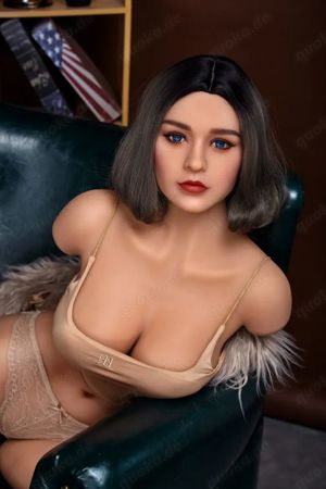 Irontech Doll Avery, Masturbator mit Kopf - Torso aus TPE - Augenfarbe und Hautfarbe wählbar Bild 3