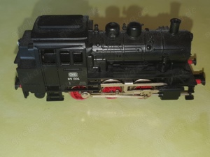 2 x Märklin Loks, 3 Sonderwagons, 2 Roco Wagons Bild 3