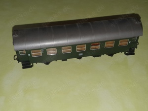 2 x Märklin Loks, 3 Sonderwagons, 2 Roco Wagons Bild 5