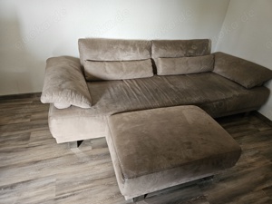 Zu Verschenken: Schlammgraue Couch mit Hocker (Pulheim) Bild 5