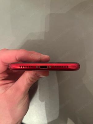 iPhone 11 64gb rot  Bild 2