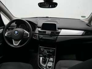 BMW 220 d Active Tourer Advantage A.+LED+DAB+NAVI+PDC Bild 3