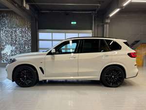 BMW X5 xDrive 40d M Sport~PANO~LASER~KAMERA~7-SITZER Bild 4
