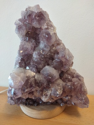 Amethyst-Lampe natürlicher Edelstein Nachtlicht Stimmungslicht