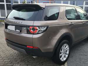 Land Rover Discovery Sport SE AWD Standheizung / 7 Sitzer / Ahk / Assistens Bild 4