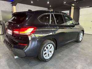 BMW X1 xDrive 20 d M Sport *PANORAMA* HEAD-UP* LED* Bild 3