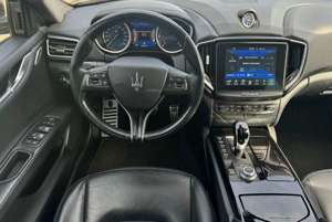 Maserati Ghibli 3.0 V6 Diesel Facelift S-Dach 21-Zoll ACC Bild 3