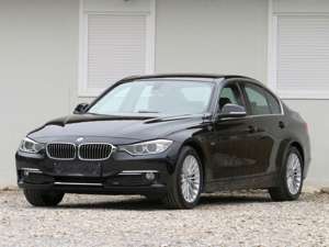 BMW 320 d lim. Luxury Aut. Bi-Xenon LED/NAVI/LEDER Bild 4
