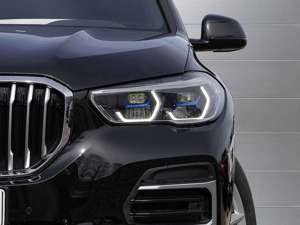 BMW X5 xDrive40i xLine // Standhzg/Pano/Laser/Leder Bild 2