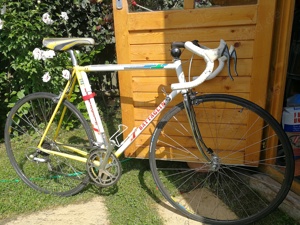 Retro-Rennrad 28" weiß-gelb, zu verkaufen, BATTAGLIN, 14 Gänge, gebraucht, guter Zustand, Bild 1