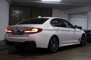 BMW 530 i M-Sport Laser*HUD*Integral*GSSD*AHK*Dis.Key Bild 4