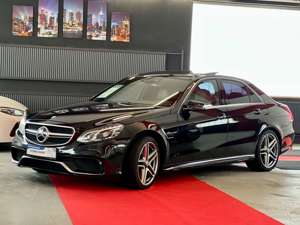 Mercedes-Benz E 63 AMG Panorama Distronic Kamera ILS 4Matic 19