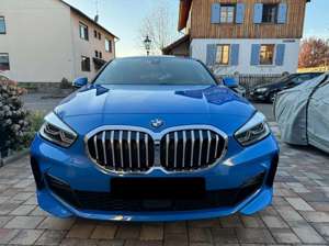 BMW 118 118 i M Sport in Misano Blau metallic Bild 2