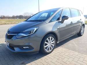 Opel Zafira Innovation 7-Sitzer Bild 1