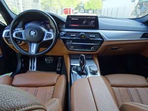 BMW 520 520 d xDrive M Sport-Top Ausstattung Bild 4