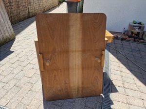 Schöner Tisch aus Holz zum Ausziehen zu verschenken Bild 5