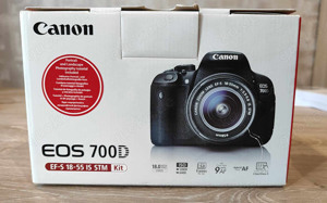 Canon eos 700D