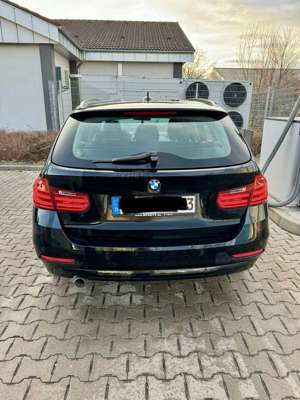 BMW 318 318d Touring Bild 2
