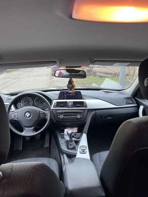 BMW 318 318d Touring Bild 5