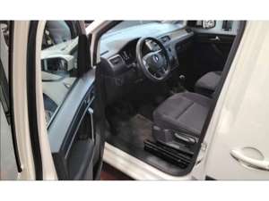 Volkswagen Caddy Trendl 1,0 TSI KLIMA NAVI PDC 7-SITZE Bild 4