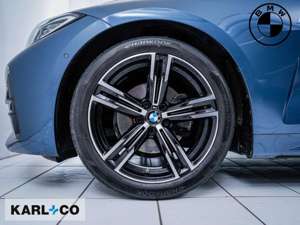 BMW 420 M Sport i Coupe Glasdach HiFi Ambiente Live Cockpi Bild 4