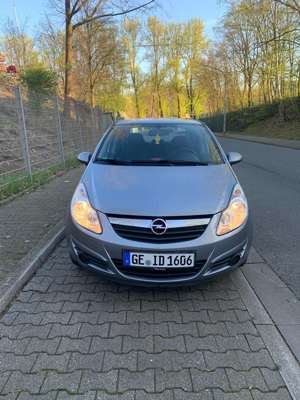 Opel Corsa 1.0 12V Edition Klima/ sitzheizung/lenkradheizung Bild 3