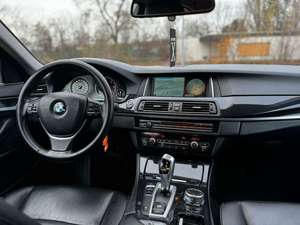 BMW 525 D LuxuryLine (FaceLift) Bild 2