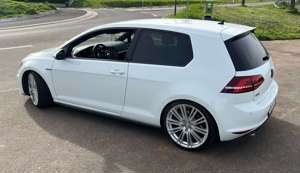 Volkswagen Golf GTI Performance BlueMotion Technology Bild 2