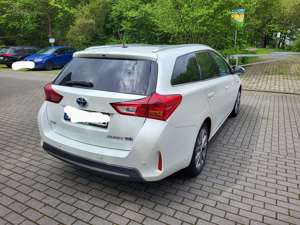 Toyota Auris Auris 1.8 VVT-i Hybrid Automatik Touring Sports Ex Bild 2