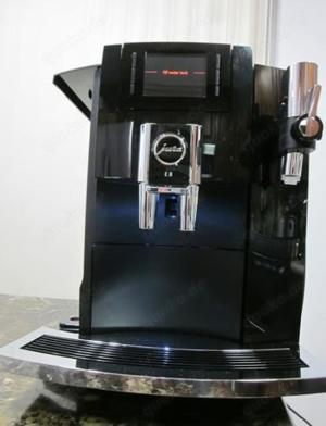 Jura E8 Einzelportionskaffee-Espressomaschine Bild 3