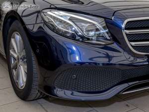 Mercedes-Benz E 220 d 4M T Avantgarde Standhz+Distro+Pano+LED+ Bild 2