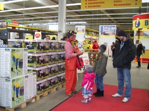 Ballonmodellierer Ballonkünstler für Ihre Feier und Kinderfest Bild 4