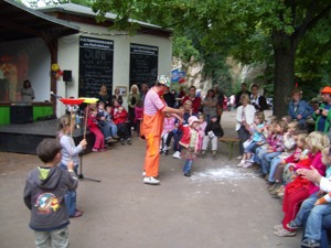 Ballonmodellierer Ballonkünstler für Ihre Feier und Kinderfest Bild 7