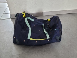 Satch Schulrucksack mit passender Sporttasche und Regenschutz Bild 5