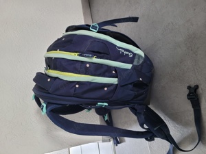 Satch Schulrucksack mit passender Sporttasche und Regenschutz Bild 8