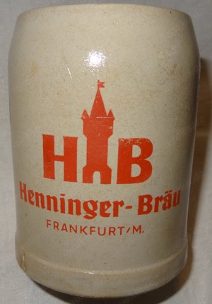HM Henninger Frankfurt Bierseidel Bierhumpen beige 0,5 l 13 cm H älter gebraucht Bierglas  Bild 2