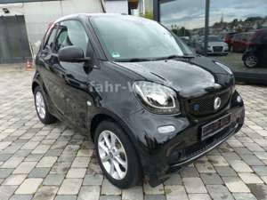 smart forTwo fortwo Cabrio Tailermade 22kw Schnelllade PDC Bild 4