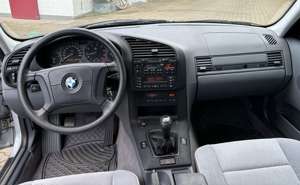 BMW 323 - Originalzustand - Youngtimer Bild 5