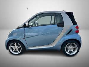 smart forTwo Cabrio Micro Hybrid*SHZ*BT*ALU*Autom.* Bild 3