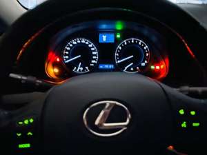 Lexus IS 250 Sport Line SAISONFAHRZEUG *reserviert* Bild 5
