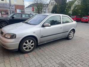 Opel Astra 1.6 Bild 1