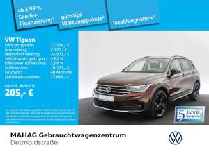 Volkswagen Tiguan 1.5 TSI UrbanSport Navi LED eKlappe ParkP Bild 1