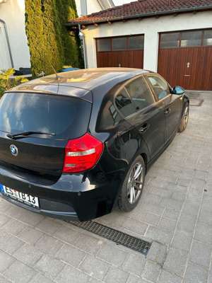 BMW 120 120i Bild 2