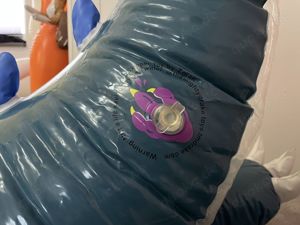  Inflatable Skipper Ride On Toy - aufblasbar - Schwimmtier -m Bild 6